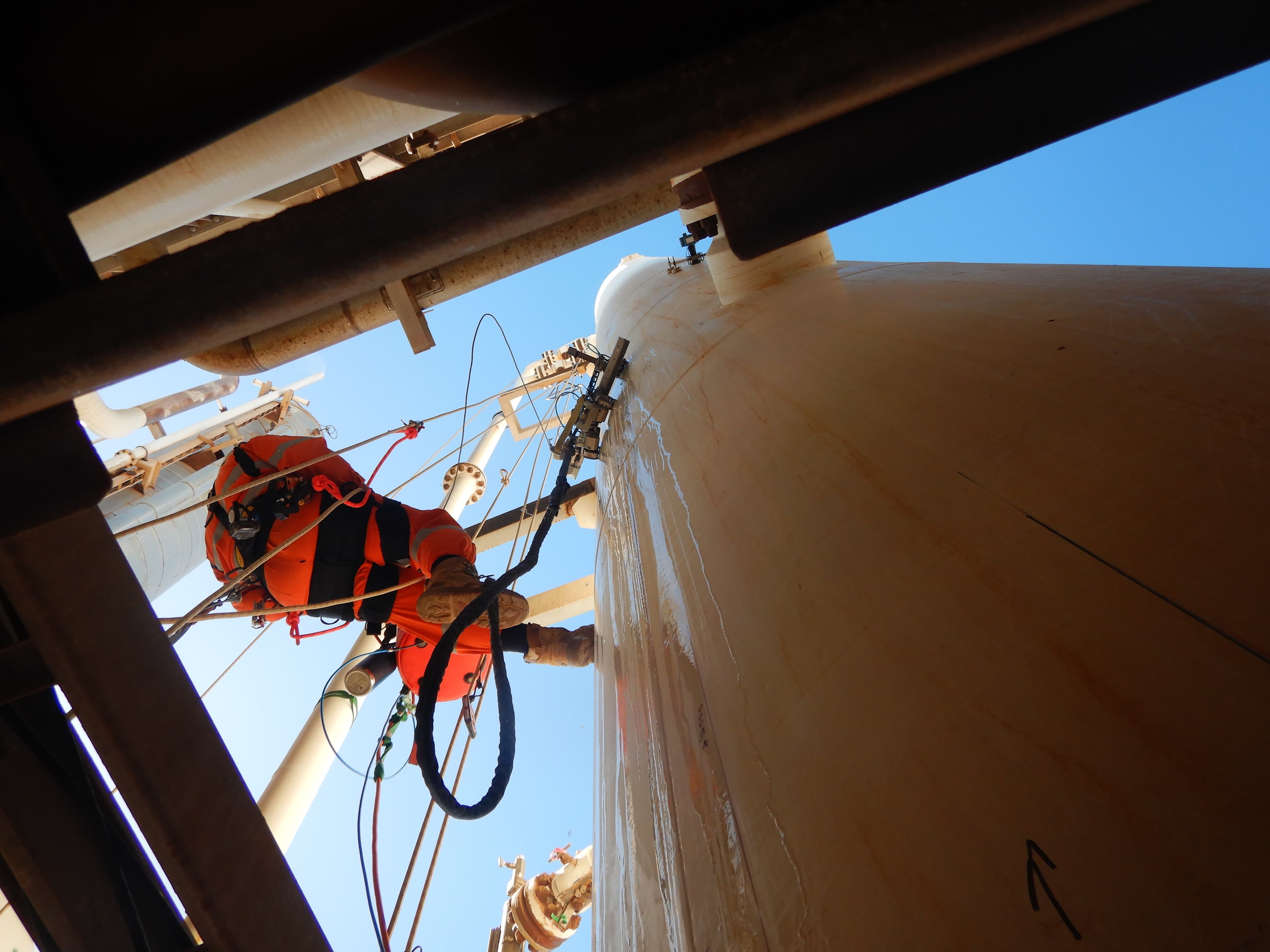 Corrosion mapping and remaining-life assessment in the field